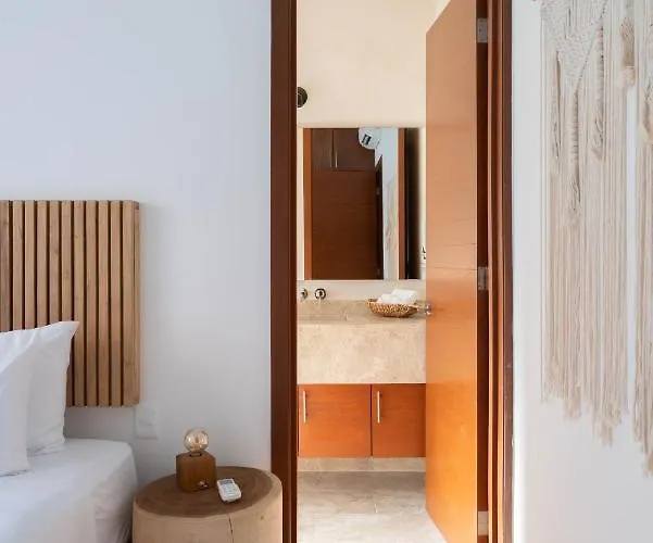Cozy 3 Bedrooms Townhome-centrally Located-gated-wifi Apartamento