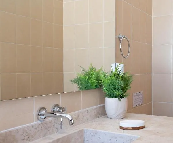 Cozy 3 Bedrooms Townhome-centrally Located-gated-wifi Tulum