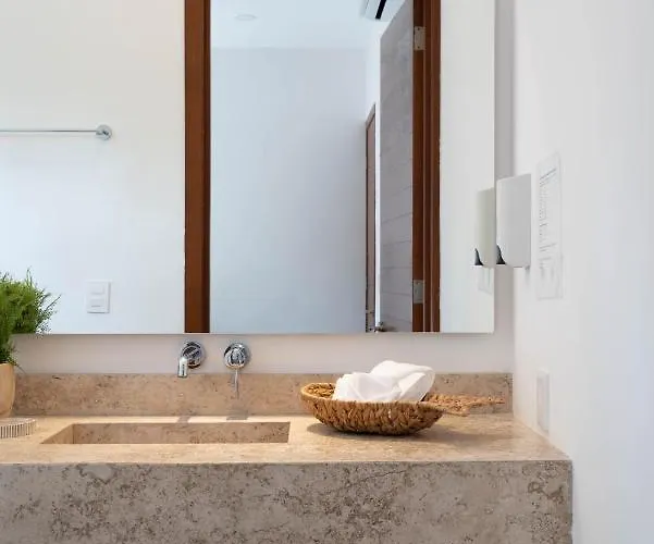 Cozy 3 Bedrooms Townhome-centrally Located-gated-wifi Apartamento