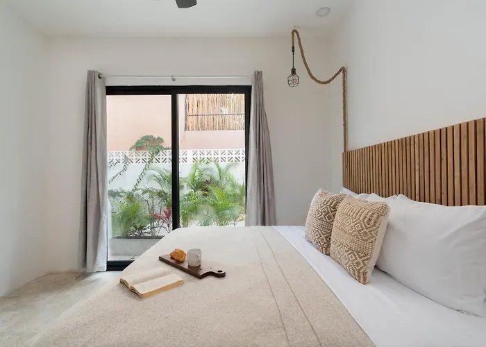 Cozy 3 Bedrooms Townhome-centrally Located-gated-wifi Apartamento
